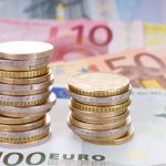 Euromünzen und Euroscheine