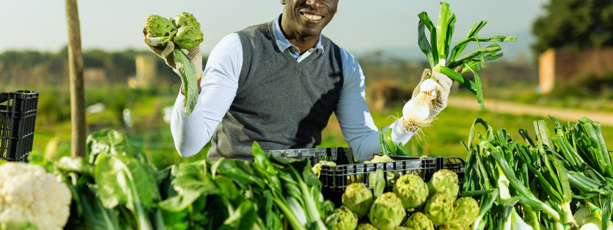 Verkäufer am Marktstand