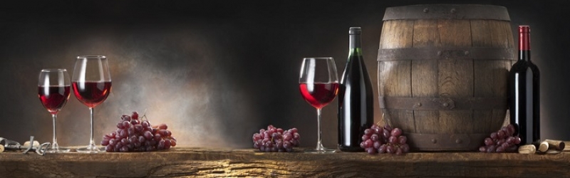 Wein, Fass und Flaschen